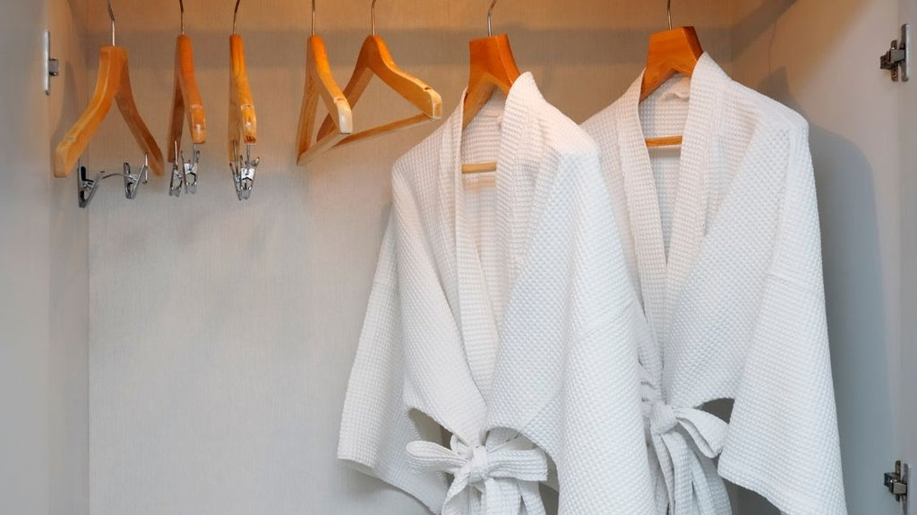 Terry Cloth Robe vs. Microfiber Robe Which is the Best Choice?